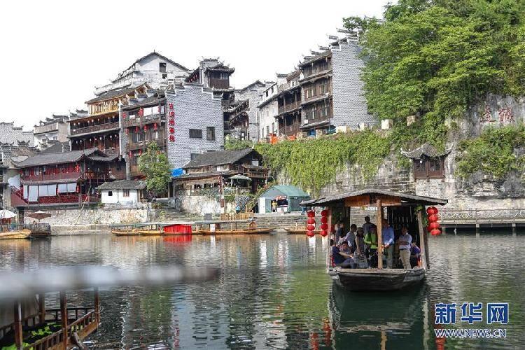 五福春运,畅通温暖回家路
